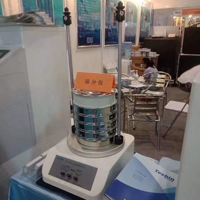 亚洲AV色香蕉一区二区三区香蕉视频免费下载安装